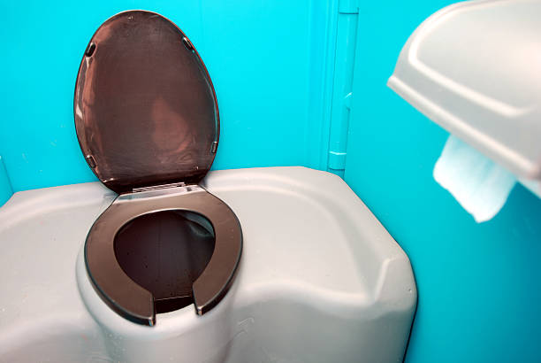 Best Best portable toilet rental  in Oakley, KS