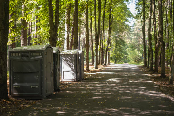 Portable Toilet Options We Offer in Oakley, KS